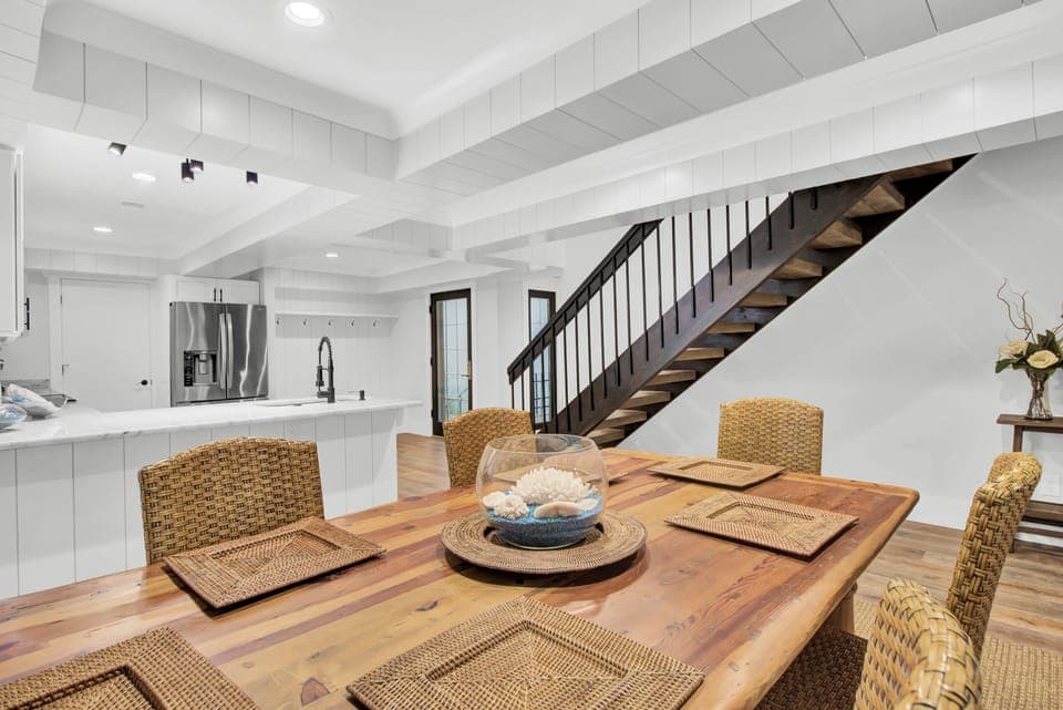 Charming decor.
