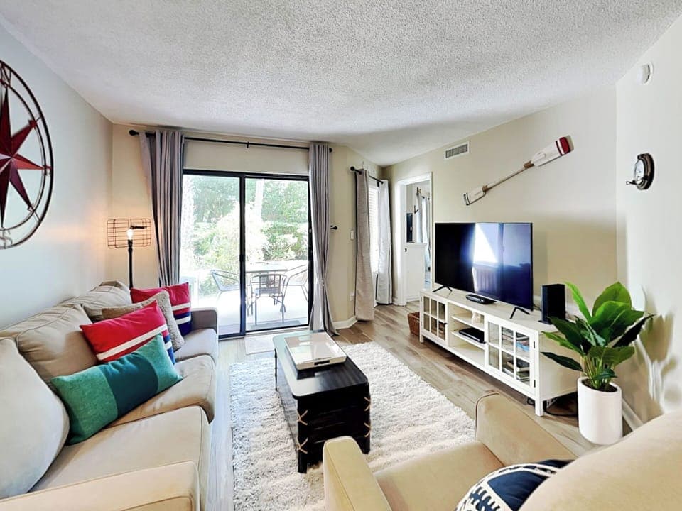 Welcome to Ocean Walk 106 Manor!