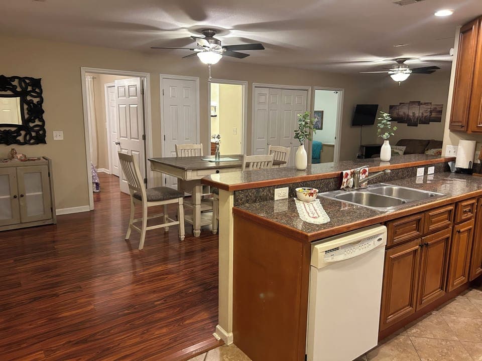 Private kitchen