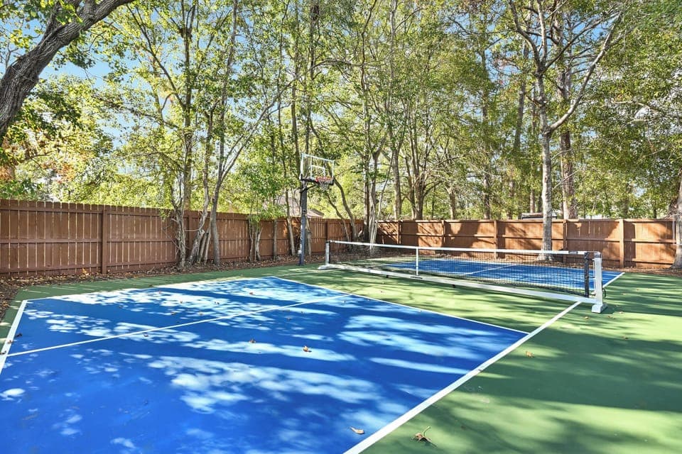 Sport court
