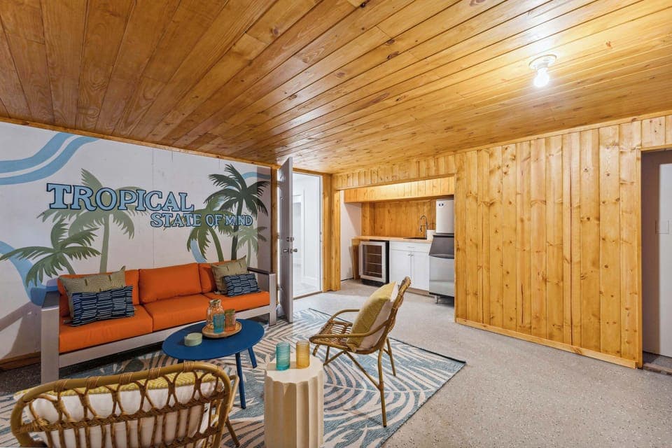 Hang poolside at the covered tiki bar and lounge. 