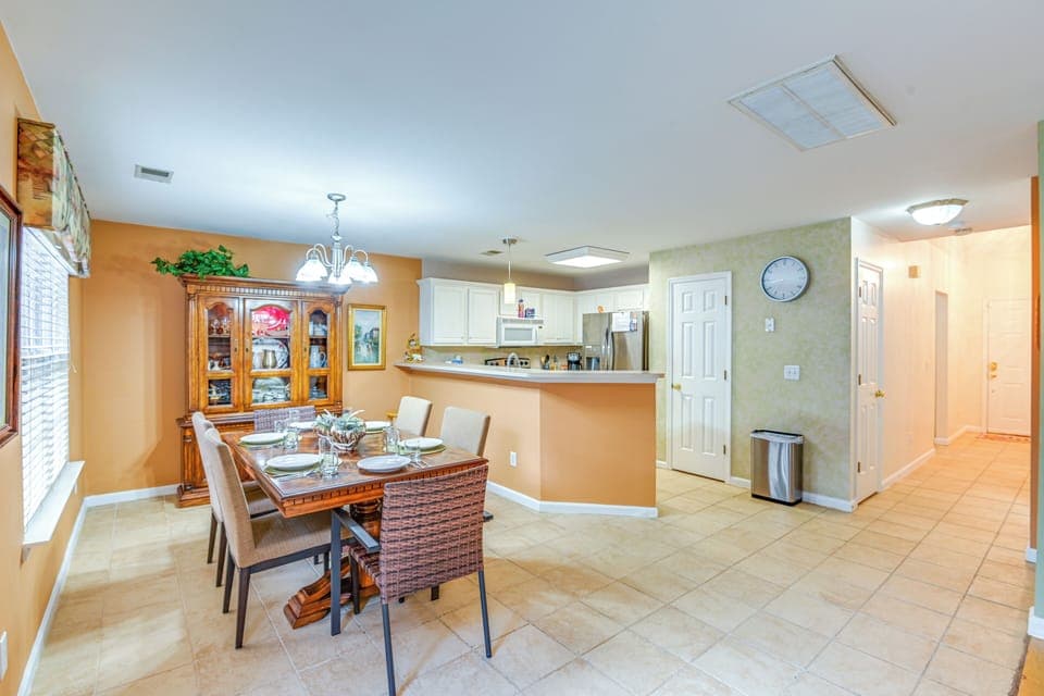 Dining Area | 1st Floor | Dishware/Flatware | Central Heating & A/C