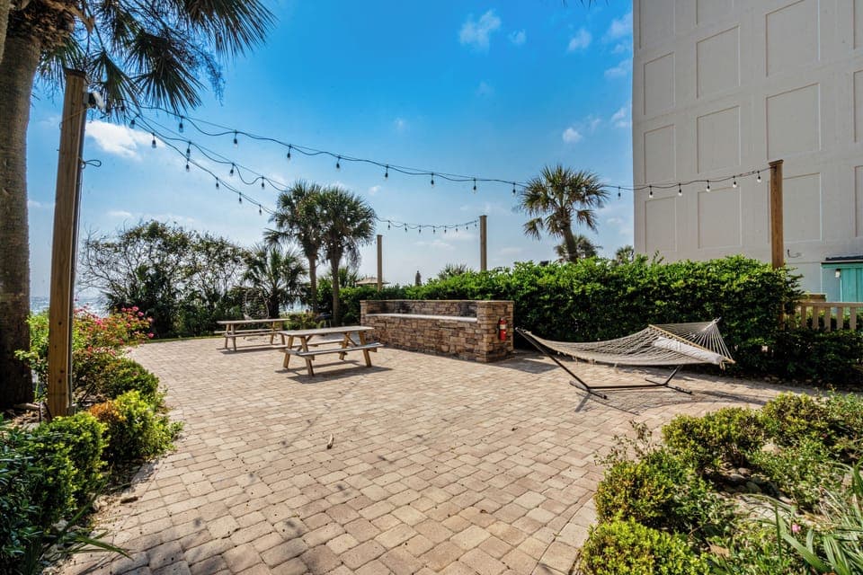 Ocean Front Relaxation Space