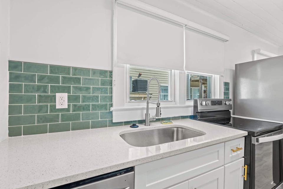 Kitchen with plenty of counter space