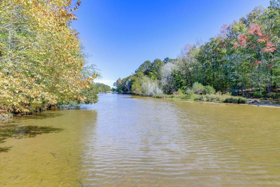 Lake Access