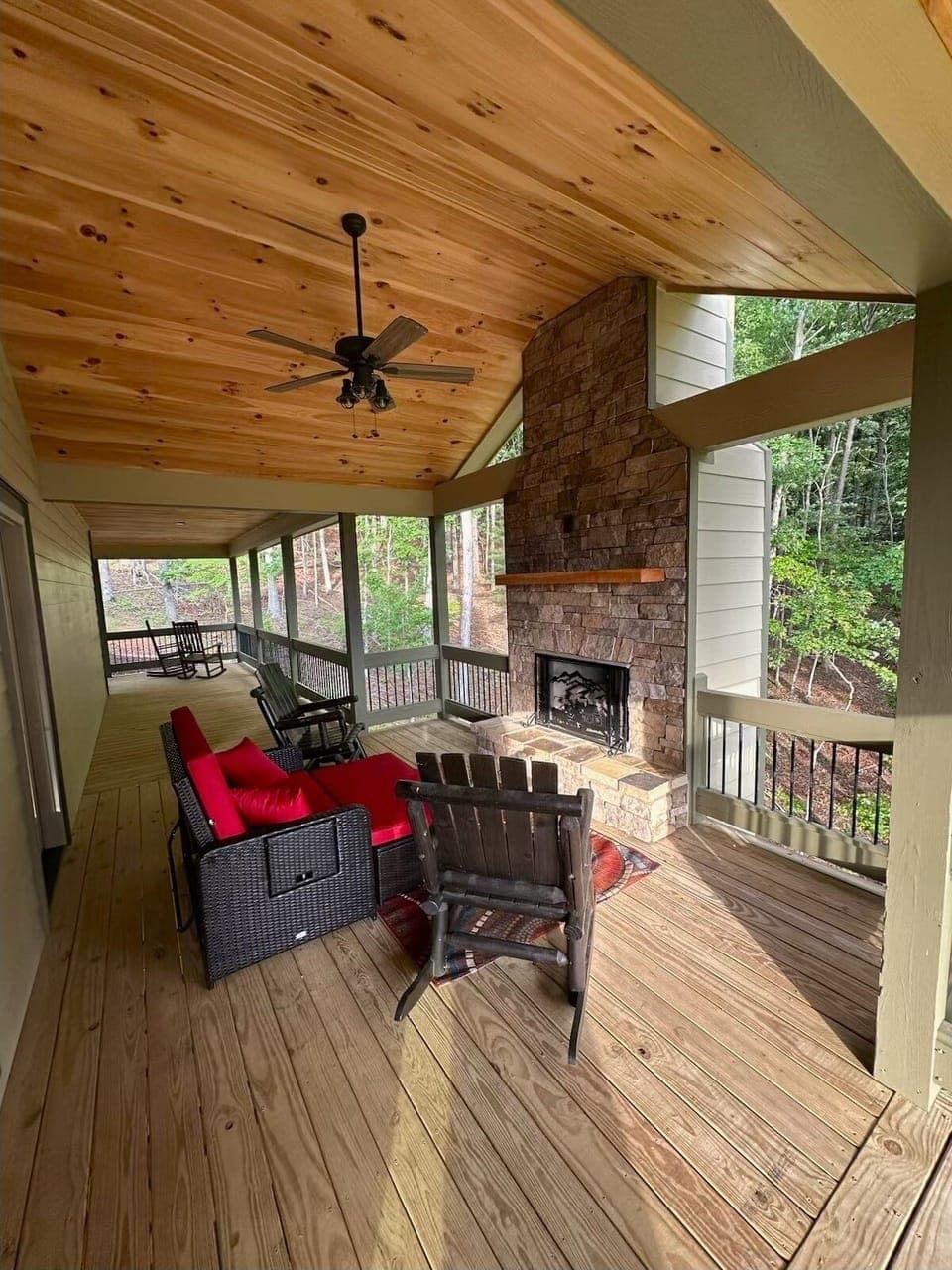 Brand new patio furniture on main level deck
