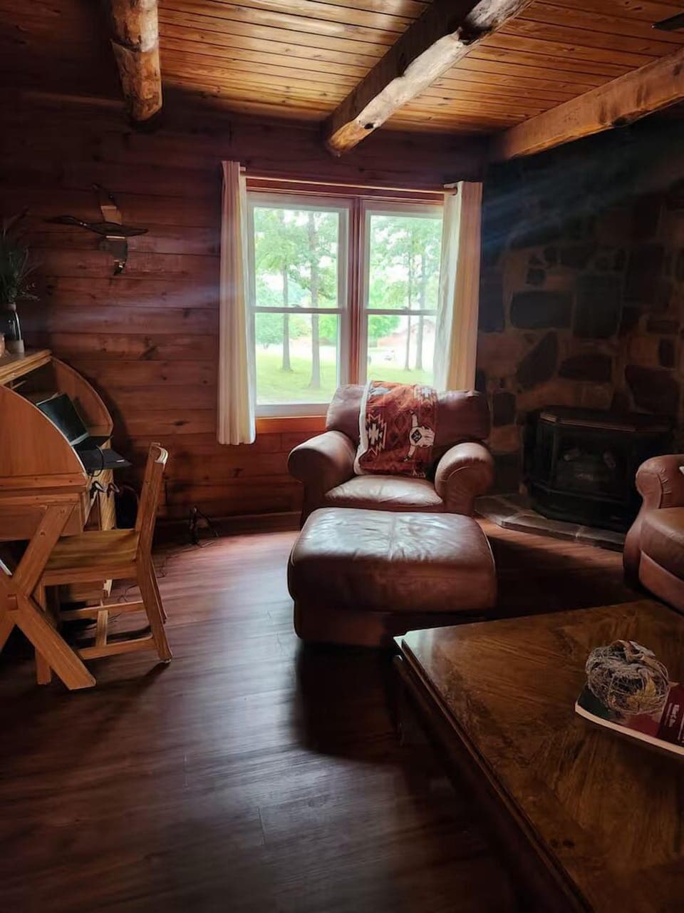 Living Room (2)