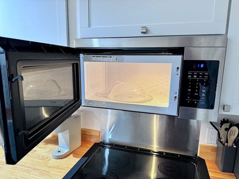 Microwave