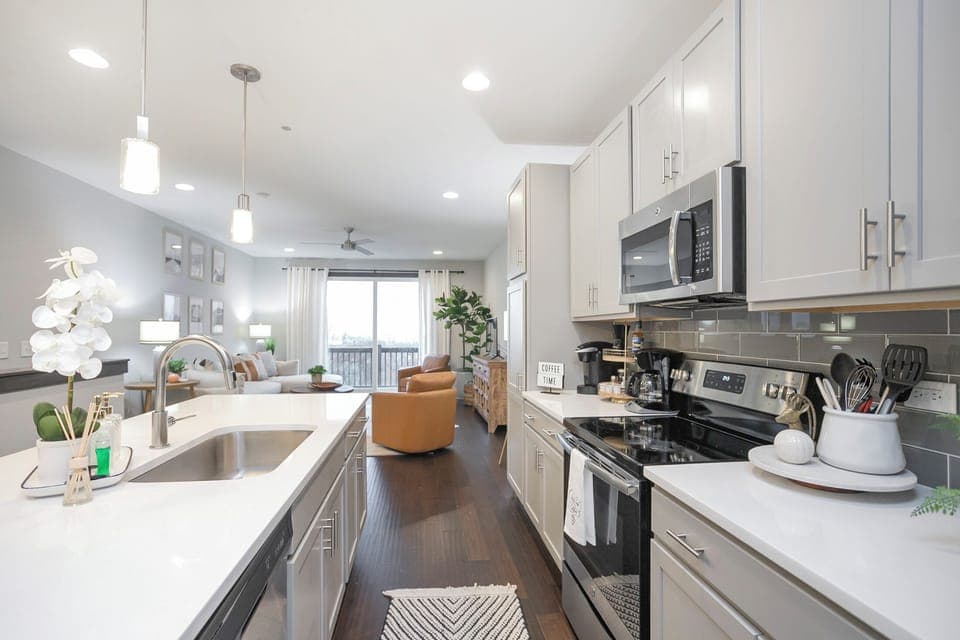 Kitchen (2)