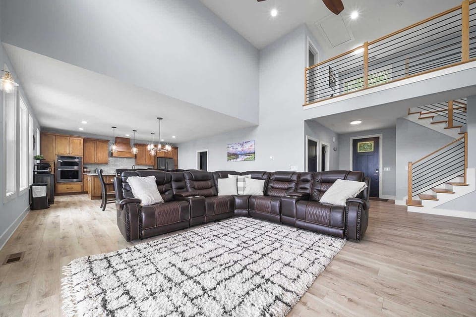 Living room - primary floor 