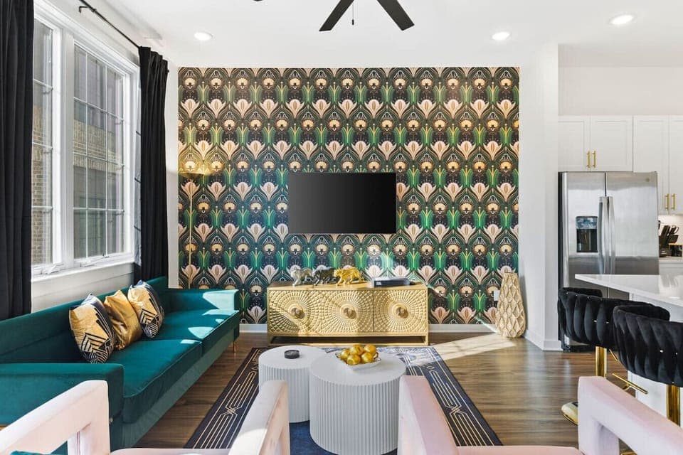 Spacious, stylish living room with a Smart TV and comfortable new furnishings for you to relax. Bar cart to make your favorite cocktail!