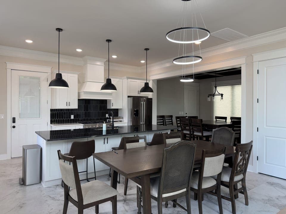 Kitchen (first floor)