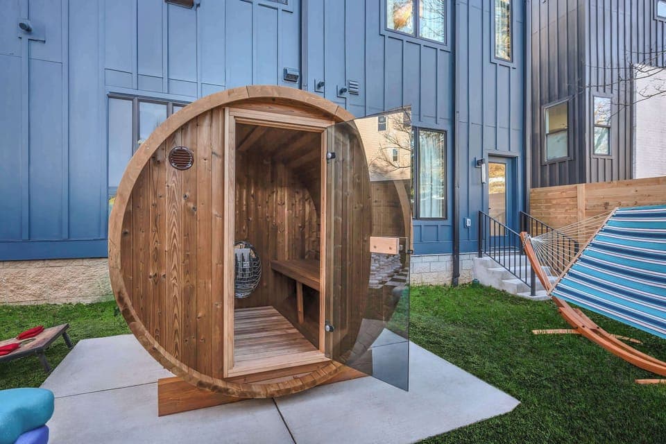 Unwind in style with this unique outdoor sauna, perfect for bachelorette parties or corporate retreats in Nashville. Relax and recharge in this luxurious oasis at the heart of the city.