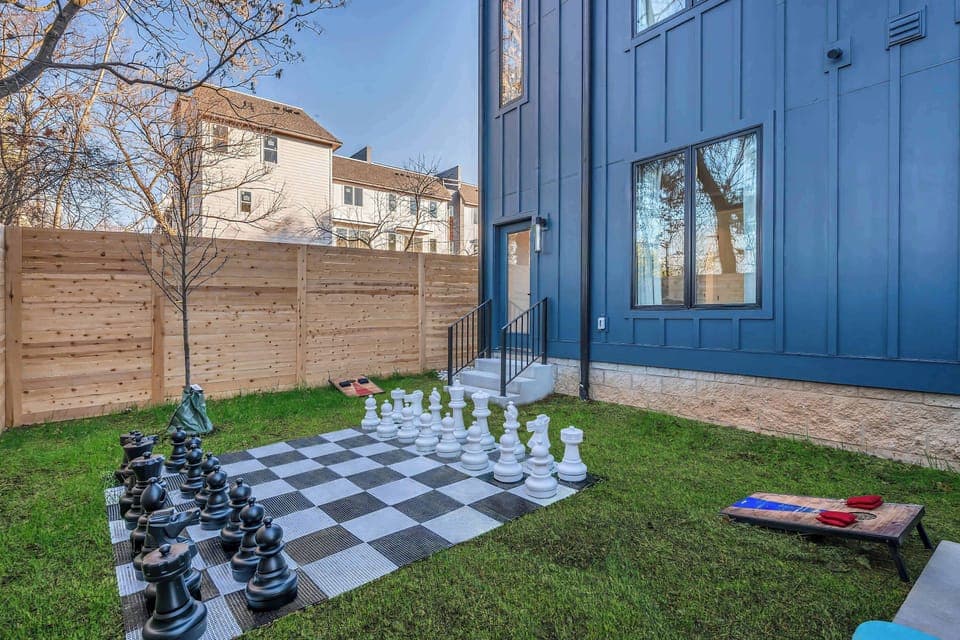 Discover your private Nashville oasis, perfect for large gatherings! Enjoy giant chess and cornhole in this stylish vacation rental, ideal for family reunions or bachelorette parties. Create lasting memories in your upscale retreat!
