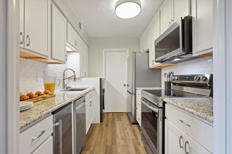 892 Ketch Court | Kitchen - 892 Ketch Court | Kitchen