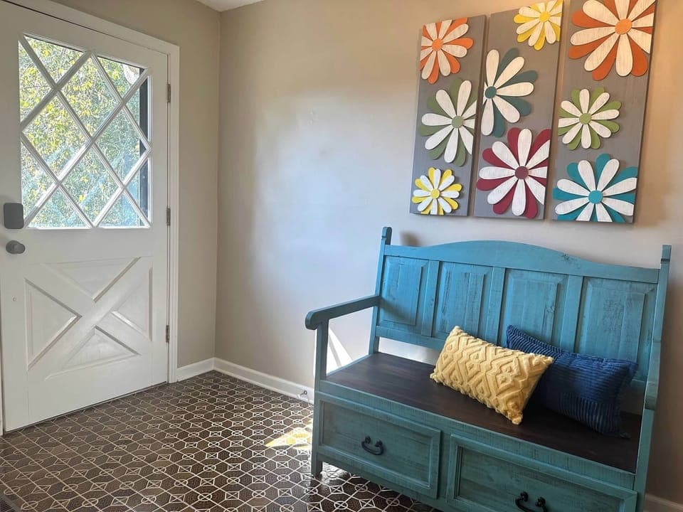 Entryway - Keypad Front Door