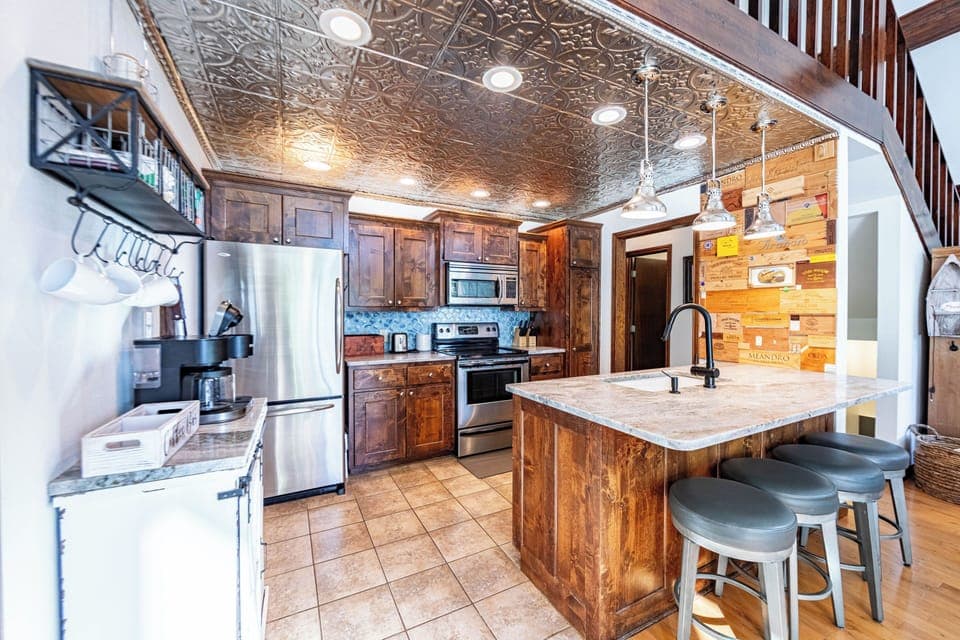 Private kitchen
