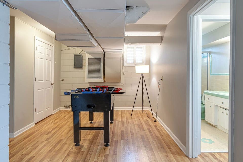 Game room