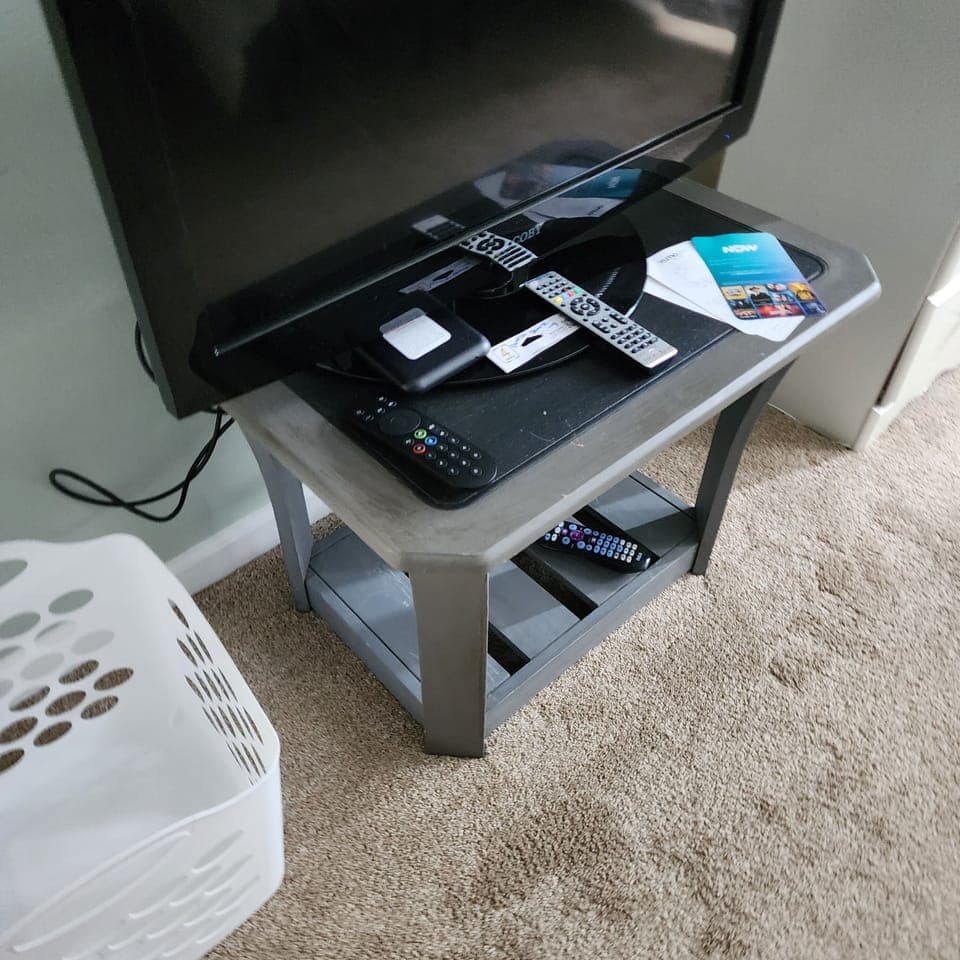 main bdrm tv