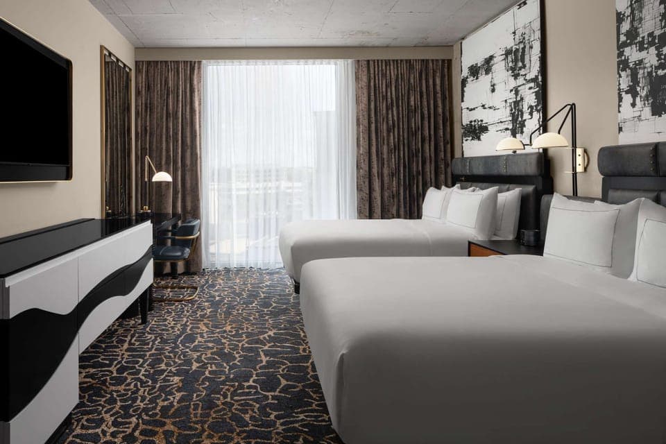 2. Queen Room with Two Queen Beds