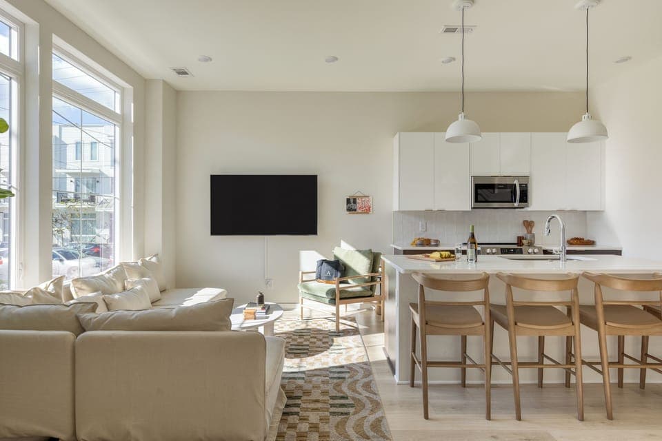 Open floor plan. (Lischey)