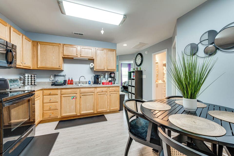 Dining Room | Single-Story Apartment on Upper Floor | Dishware & Flatware