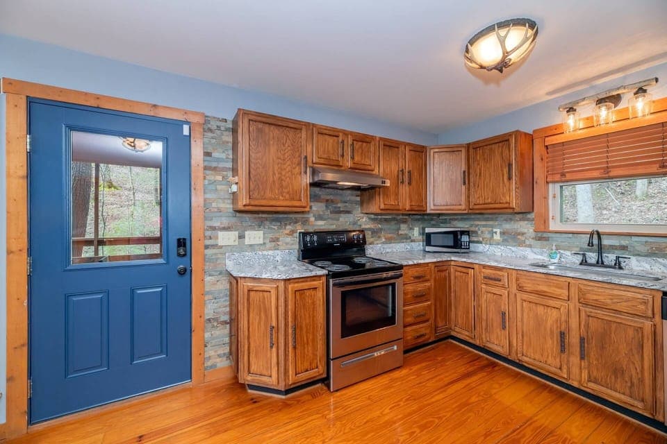 View of the well equipped kitchen