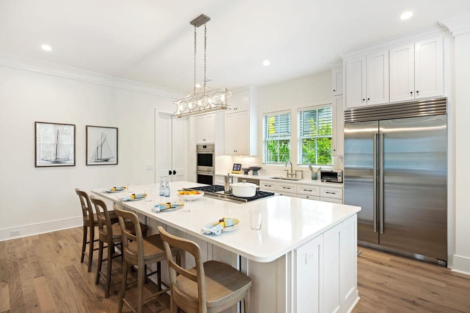 Fully updated and luxury chef's kitchen