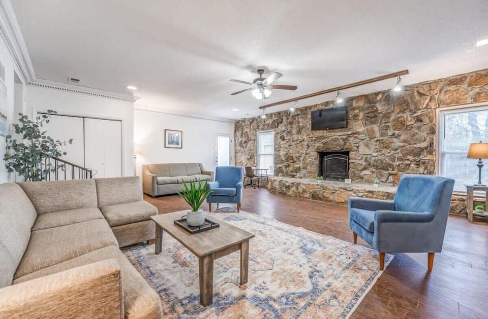 Living room with ample seating