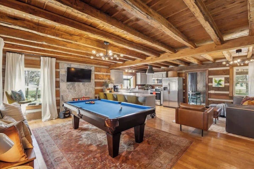 Game room
