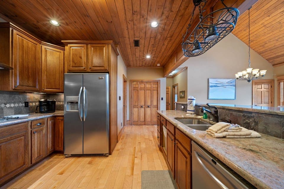 Spacious Kitchen