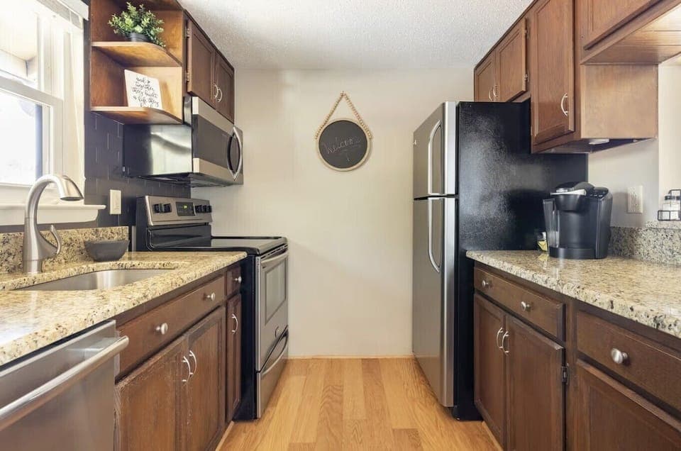 Fully stocked kitchen for cooking up your favorite dishes.

