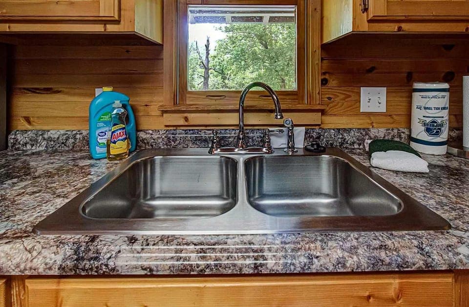 With modern appliances and scenic views make cooking a delight in this charming space!