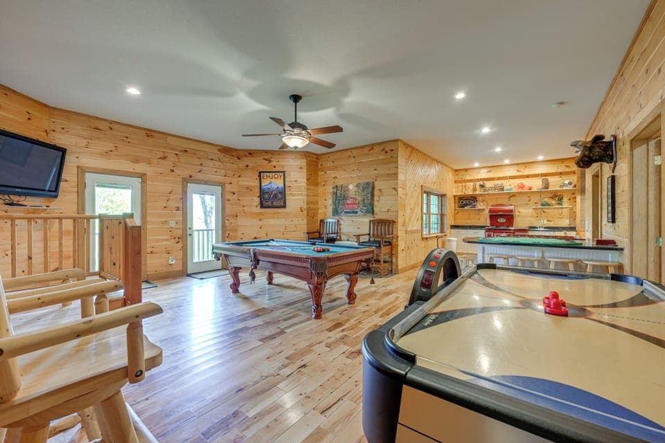 Game room