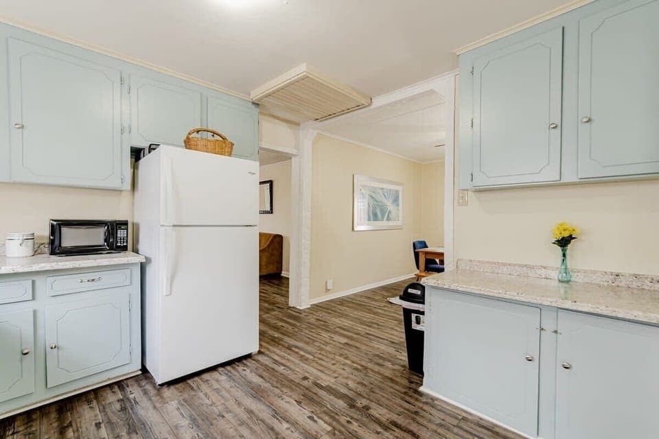 Kitchen area