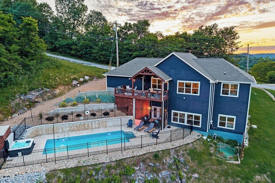 I can not wait to return! The views were breathtaking! The hot tub was fantastic! I can't even begin to describe how comfy the beds were and the kitchen was fully stocked! I highly recommend! - Jessica T.