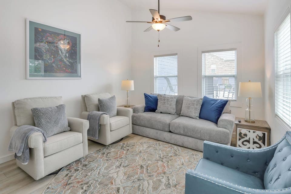 Fayetteville Vacation Rental | 5BR | 3BA | 1,777 Sq Ft | Stairs Required