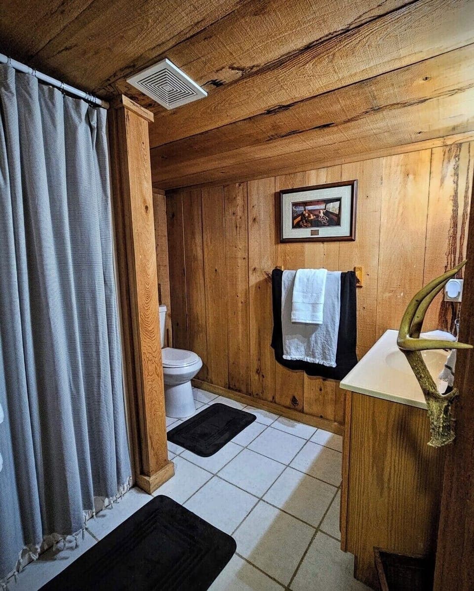 Bathroom #2