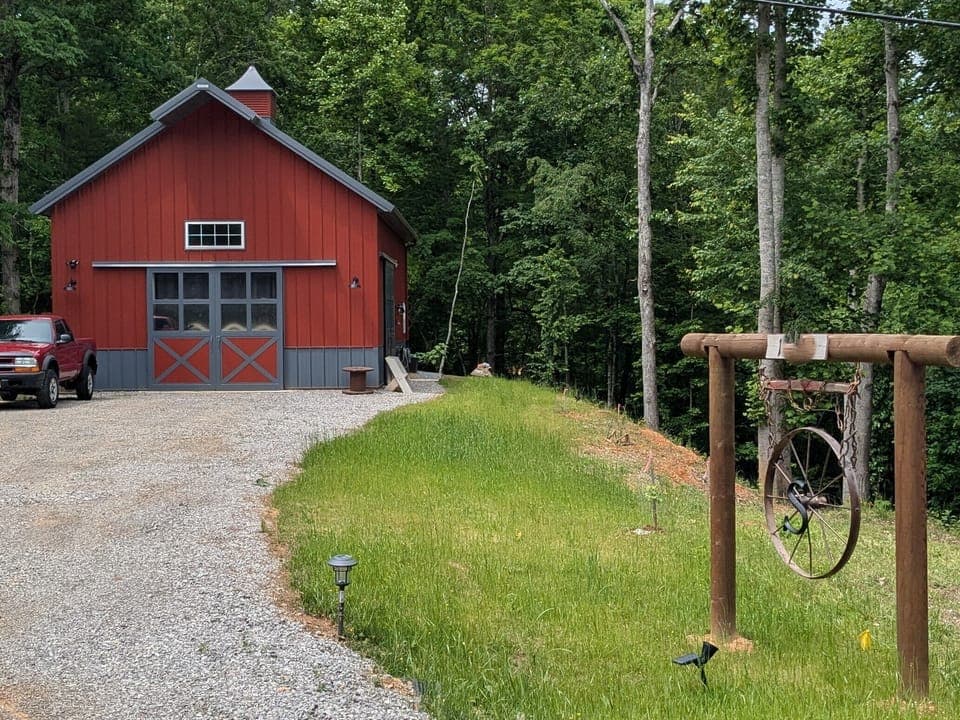 Front entry to barndominium
