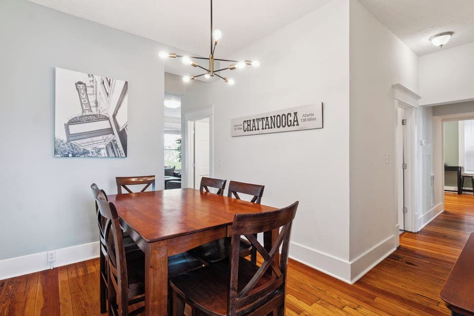 Downstairs Dining - 