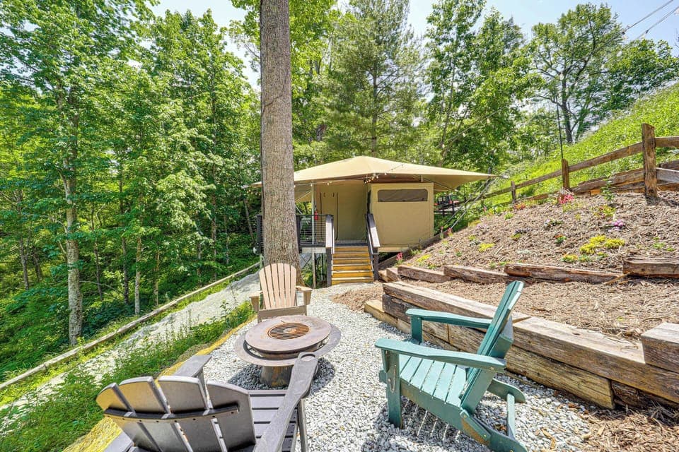 Vilas Vacation Rental | 1BR | 1BA | 322 Sq Ft | Stairs to Enter