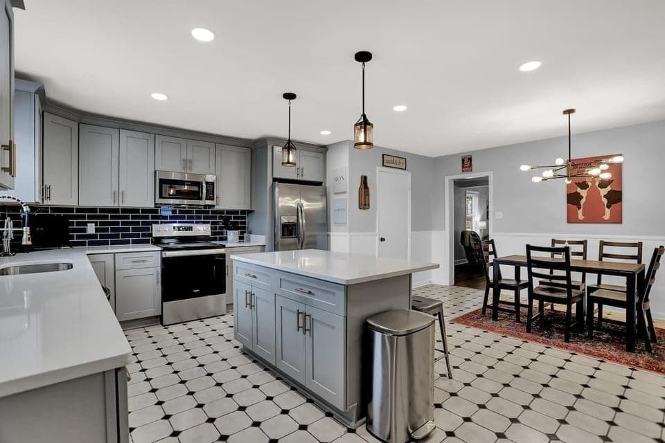 Kitchen - Front House