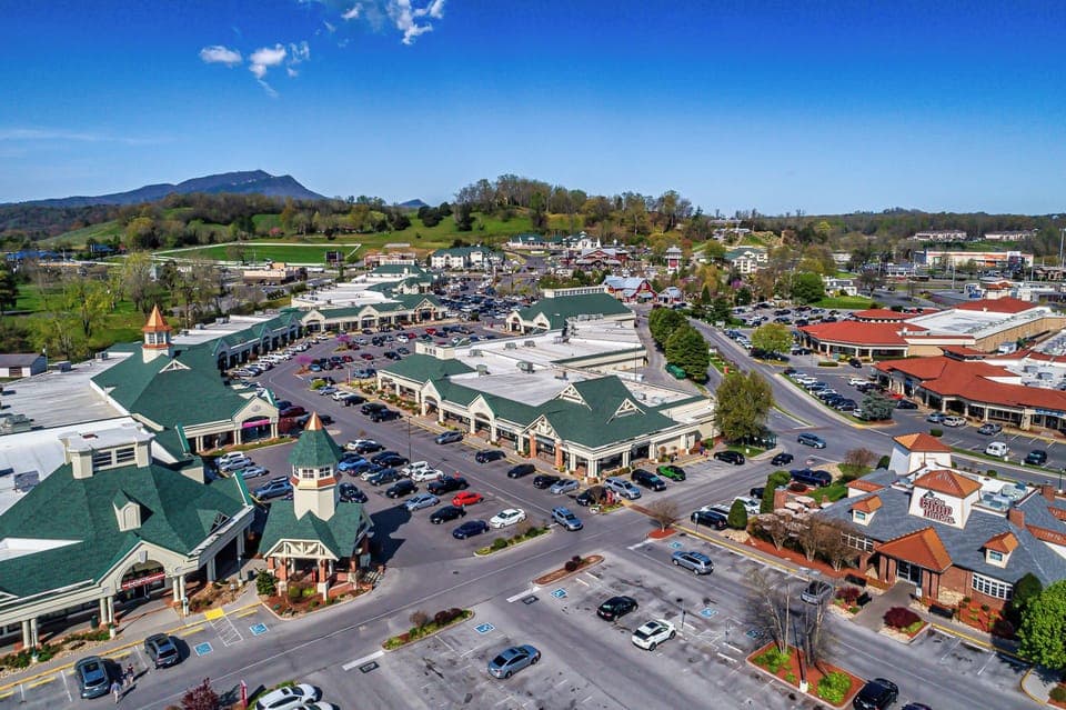 Tanger Outlets