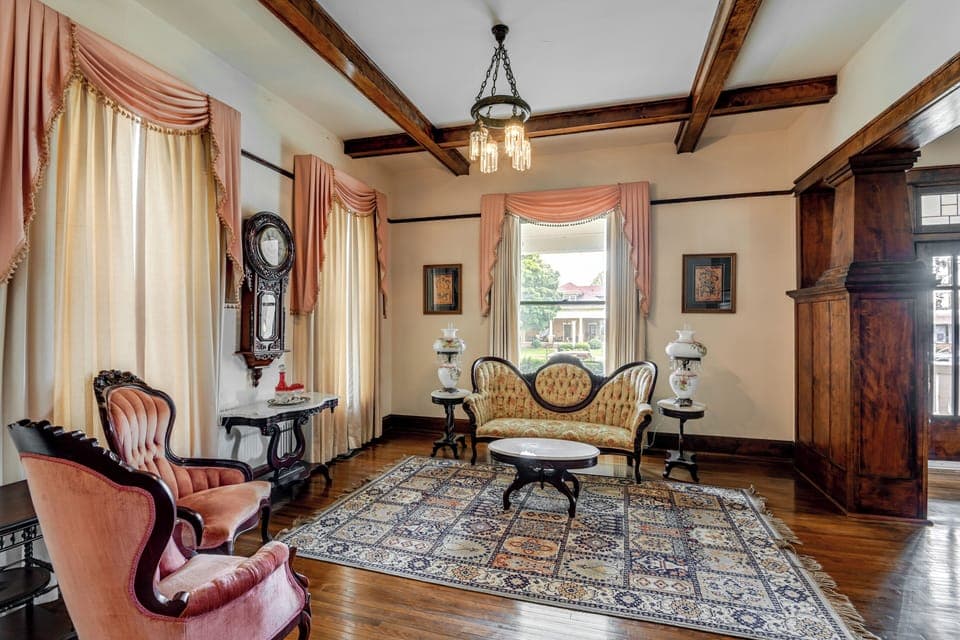 Parlor | 1st Floor