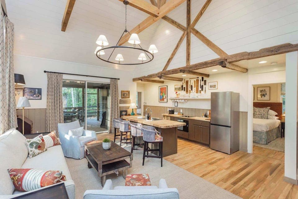 Luxurious Design and Spacious Comfort