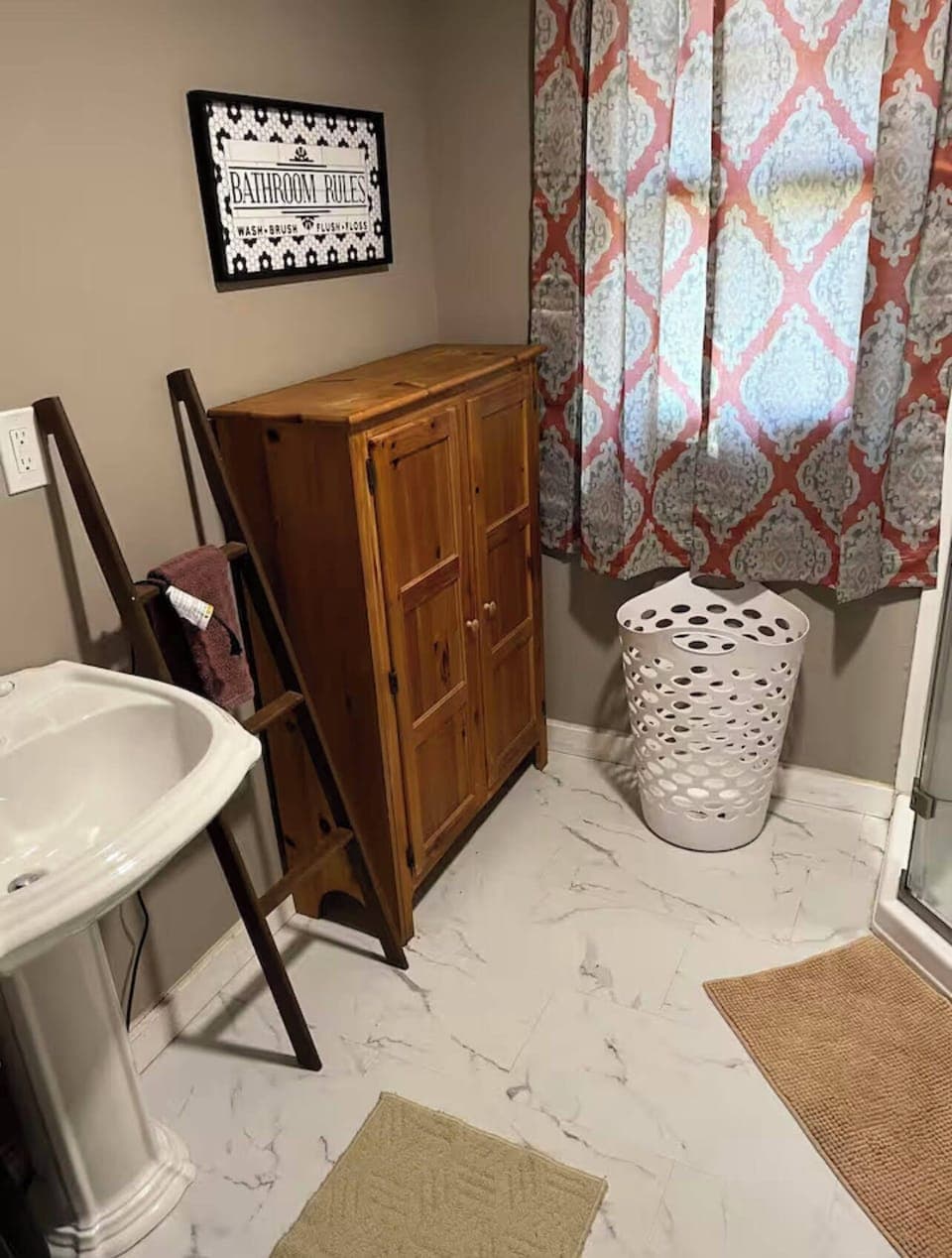 Downstairs bathroom