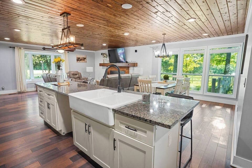 Kitchen (1)