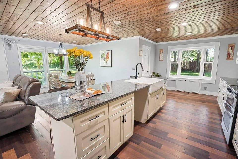 Kitchen (2)