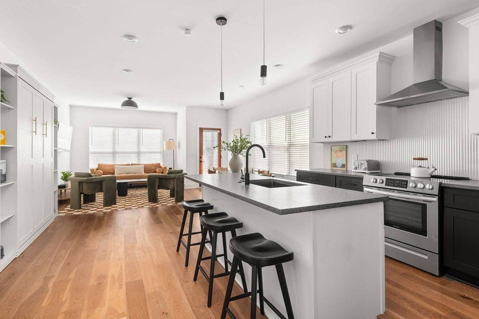 Relax After Broadway – Open Living Space for Everyone