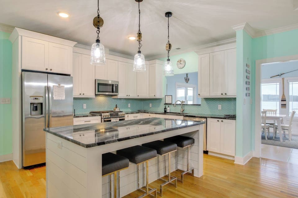 Kitchen | Dishwasher | Toaster | Drip Coffee Maker | 1st Floor